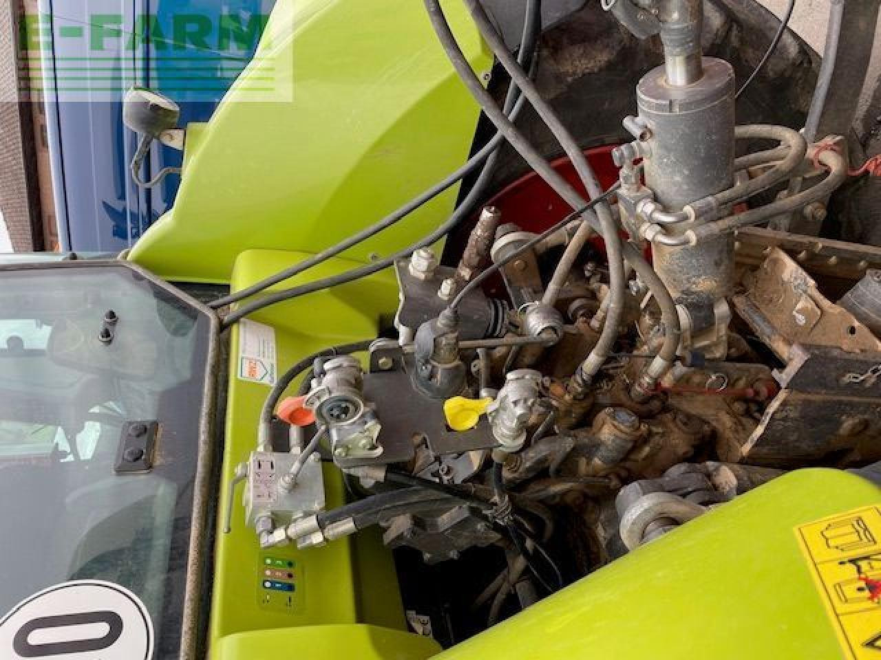 CLAAS ARION 530 CIS CIS - Traktor: bild 3 CLAAS ARION 530 CIS CIS - Traktor: bild 3