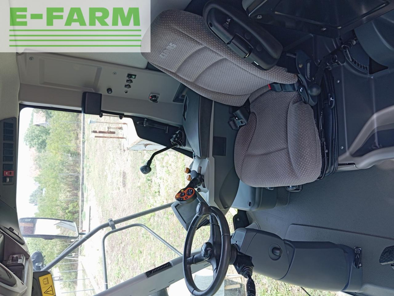 CLAAS Tucano 330 - Skördetröska: bild 4 CLAAS Tucano 330 - Skördetröska: bild 4