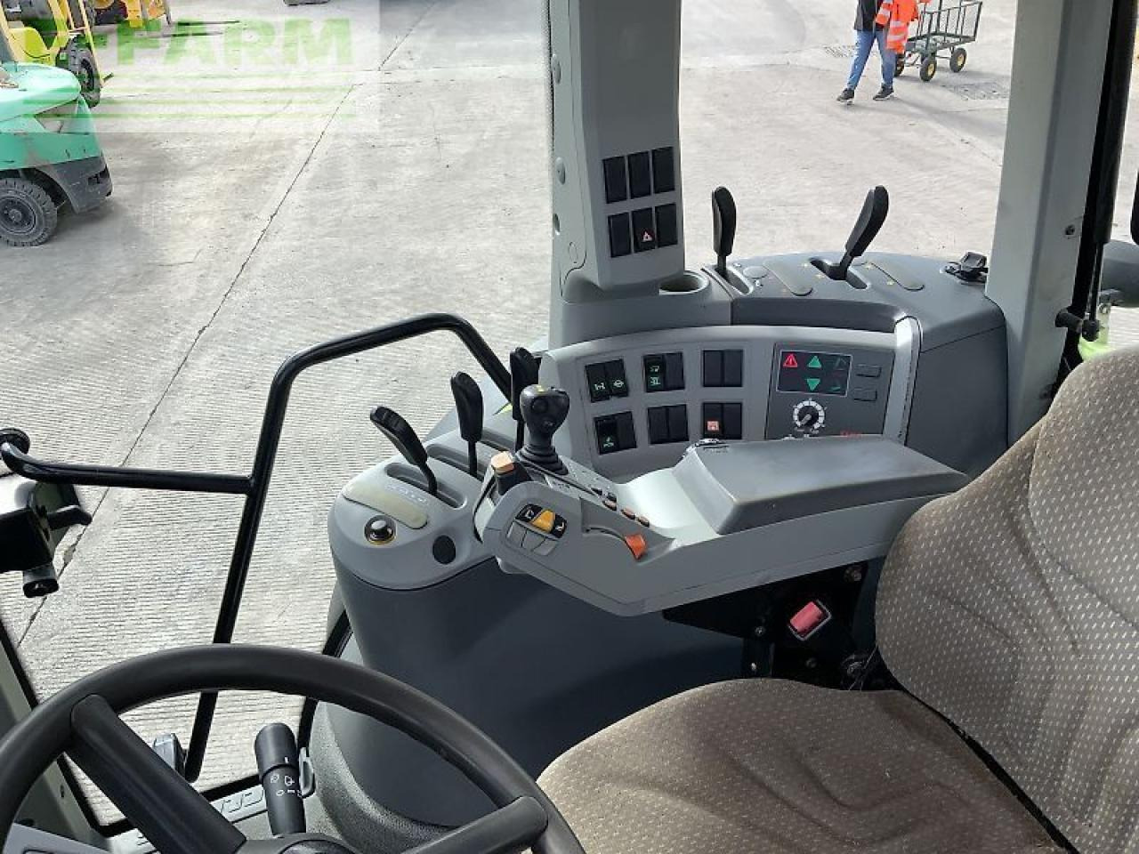 Traktor CLAAS arion 520 tractor (st23446): bild 19