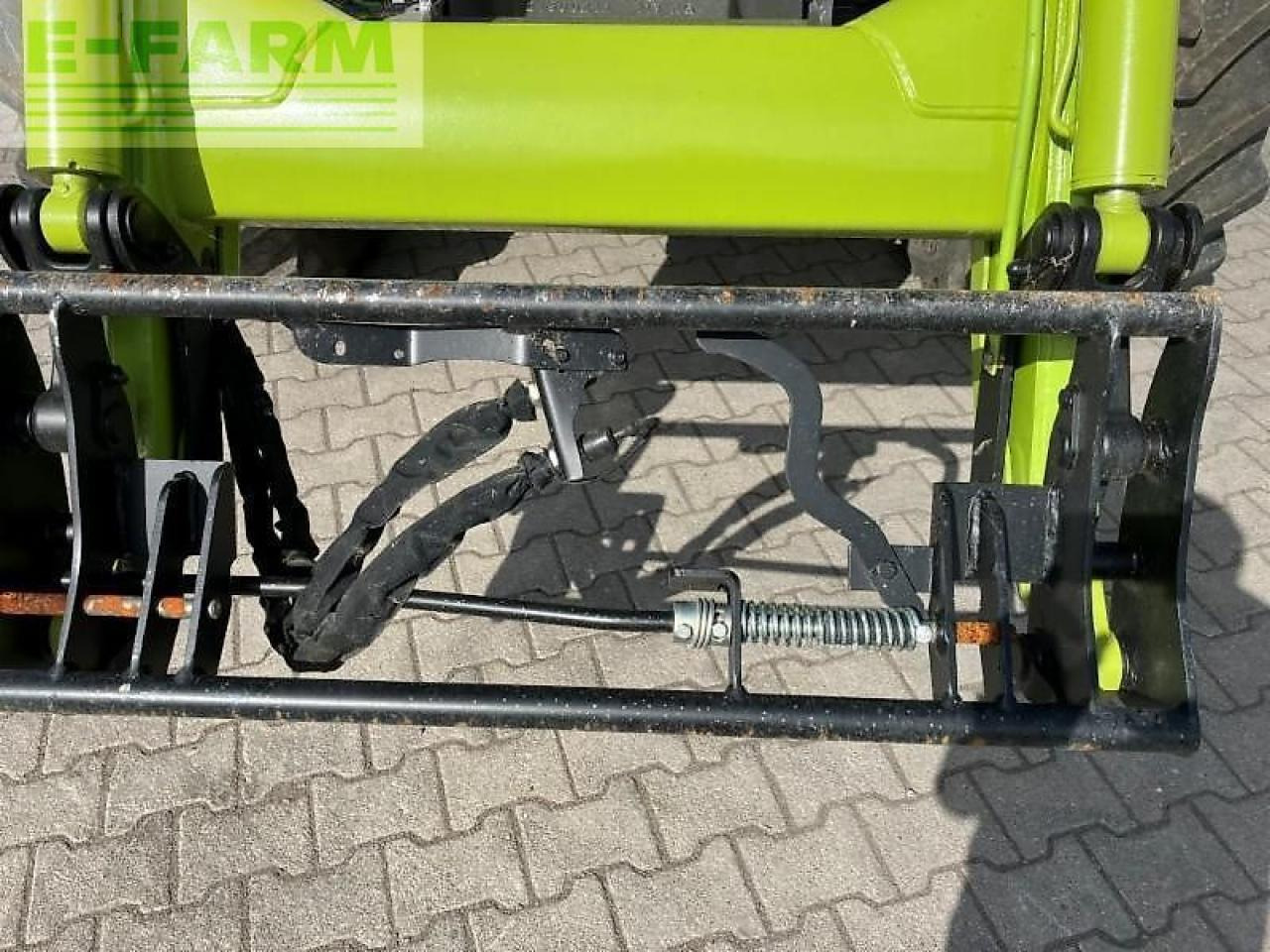 CLAAS arion 650 st4 hexa - Traktor: bild 4 CLAAS arion 650 st4 hexa - Traktor: bild 4