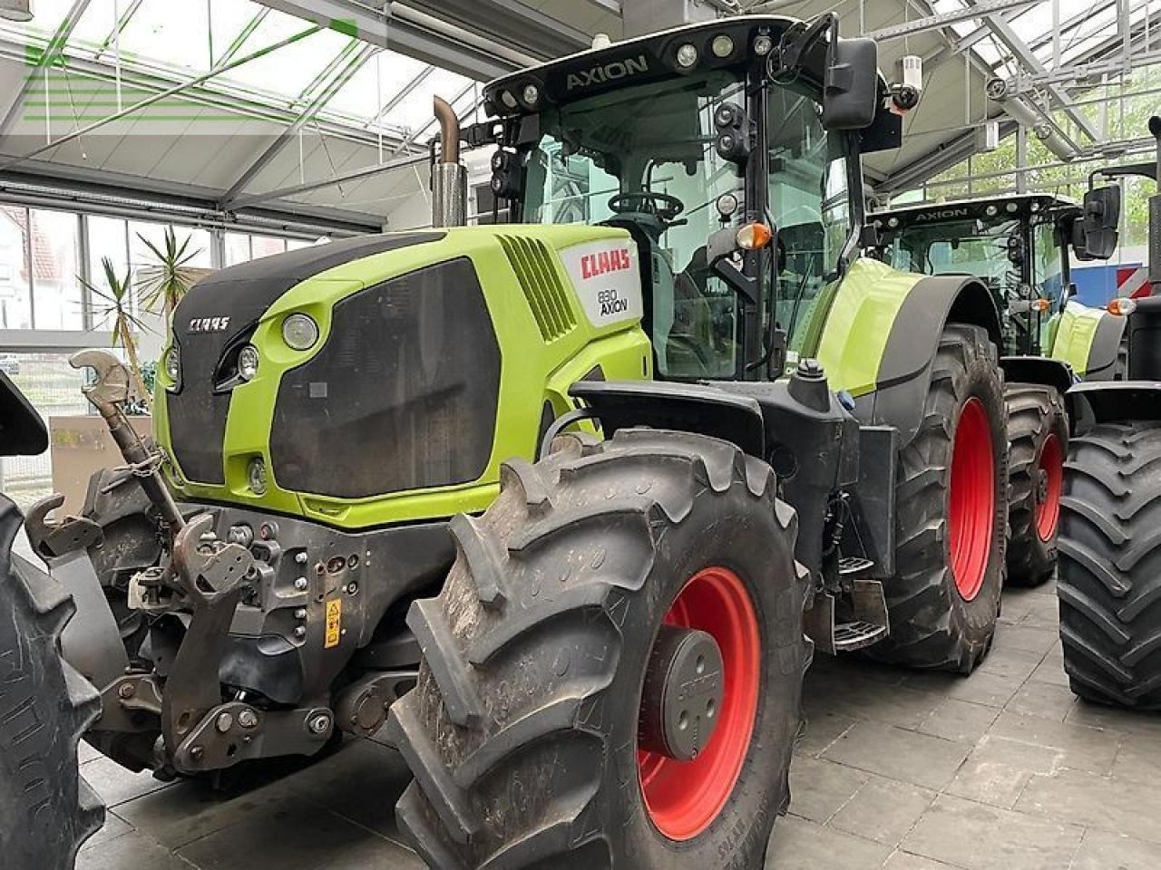 CLAAS axion 830 c-matic CMATIC - Traktor: bild 2 CLAAS axion 830 c-matic CMATIC - Traktor: bild 2