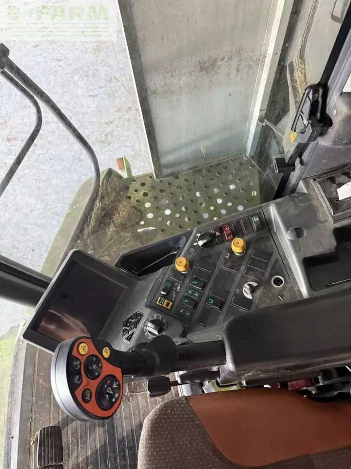 Skördetröska CLAAS lexion 560: bild 8