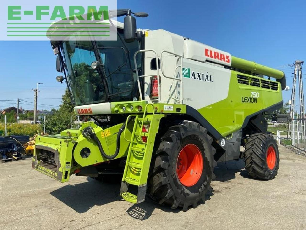 CLAAS lexion 750 - Skördetröska: bild 1 CLAAS lexion 750 - Skördetröska: bild 1