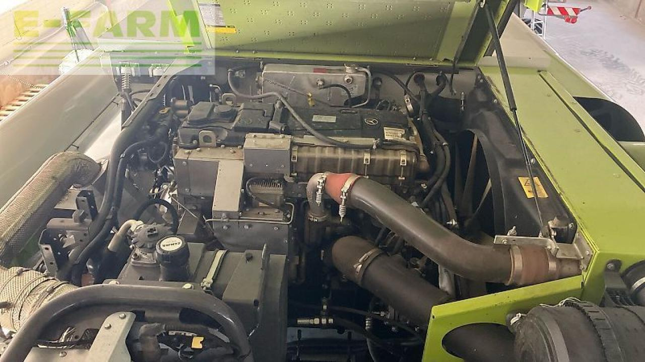 Skördetröska CLAAS tucano 560 montana: bild 21