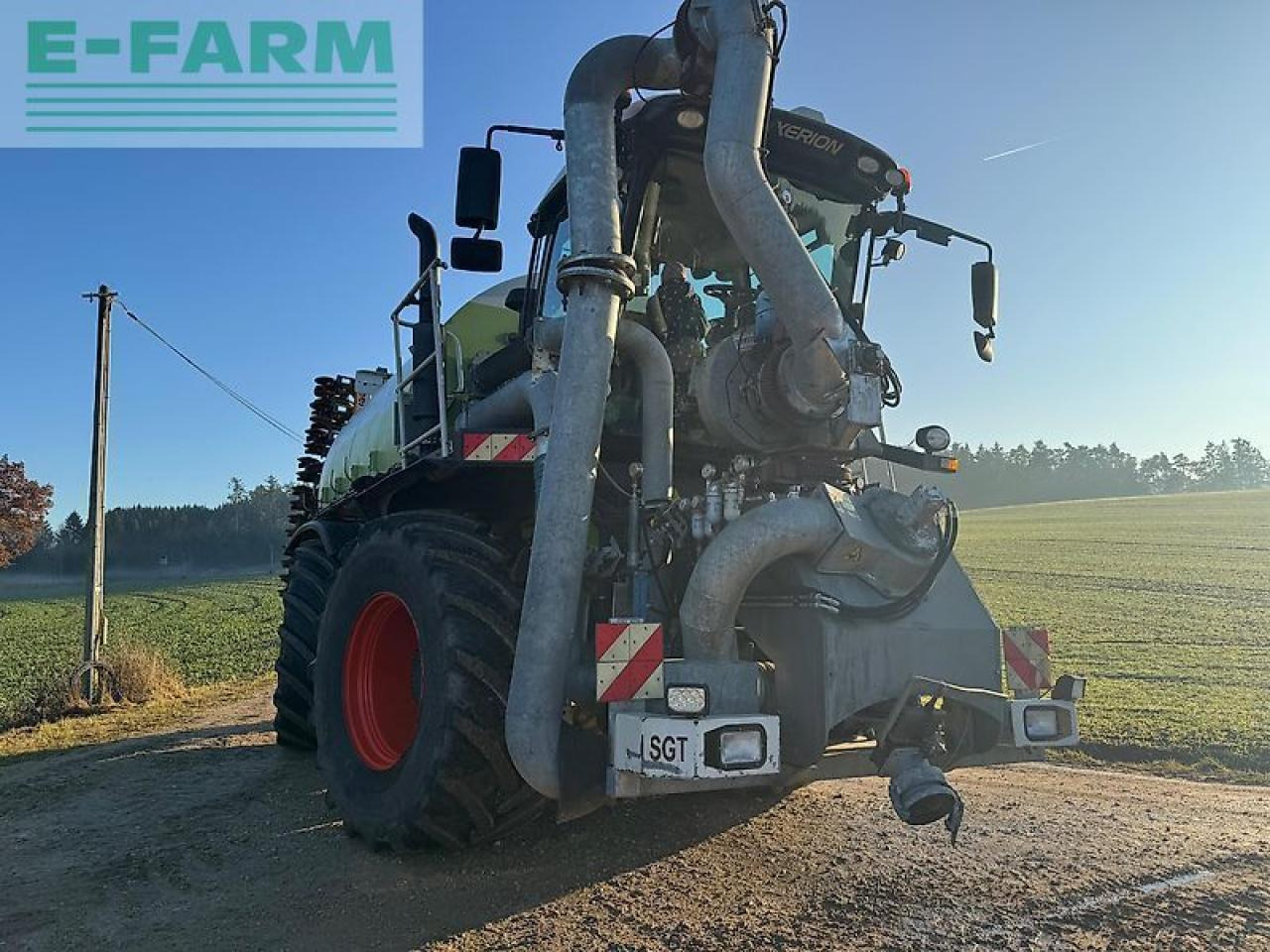CLAAS xerion 3800 saddle trac mit sgt gülleaufbau SADDLE TRAC - Traktor: bild 3 CLAAS xerion 3800 saddle trac mit sgt gülleaufbau SADDLE TRAC - Traktor: bild 3