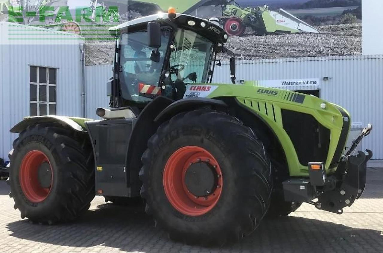 CLAAS xerion 4200 trac TRAC - Traktor: bild 4 CLAAS xerion 4200 trac TRAC - Traktor: bild 4