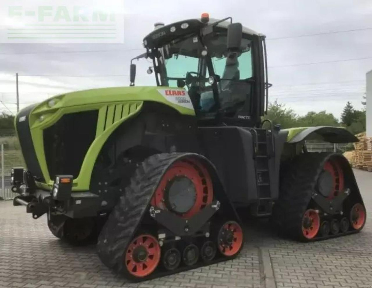 CLAAS xerion 5000 trac ts TRAC TS - Traktor: bild 1 CLAAS xerion 5000 trac ts TRAC TS - Traktor: bild 1