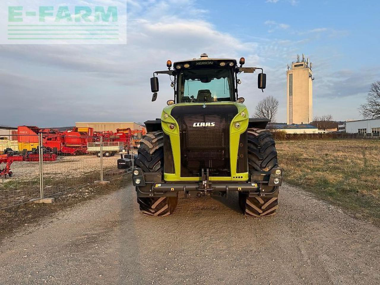 CLAAS xerion 5000 trac vc TRAC VC - Traktor: bild 2 CLAAS xerion 5000 trac vc TRAC VC - Traktor: bild 2