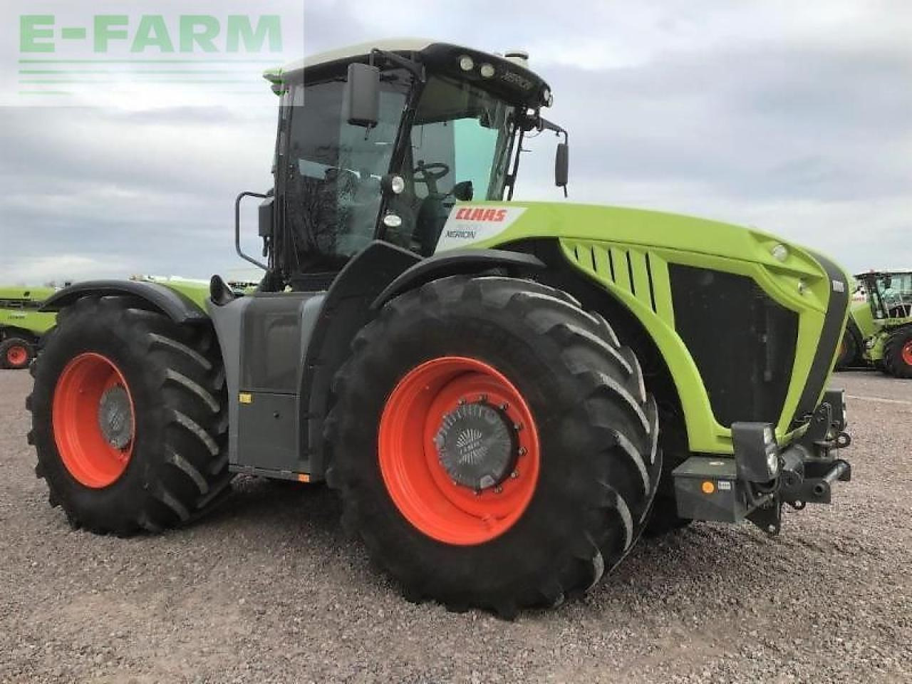 CLAAS xerion 5000 trac vc - Traktor: bild 3 CLAAS xerion 5000 trac vc - Traktor: bild 3