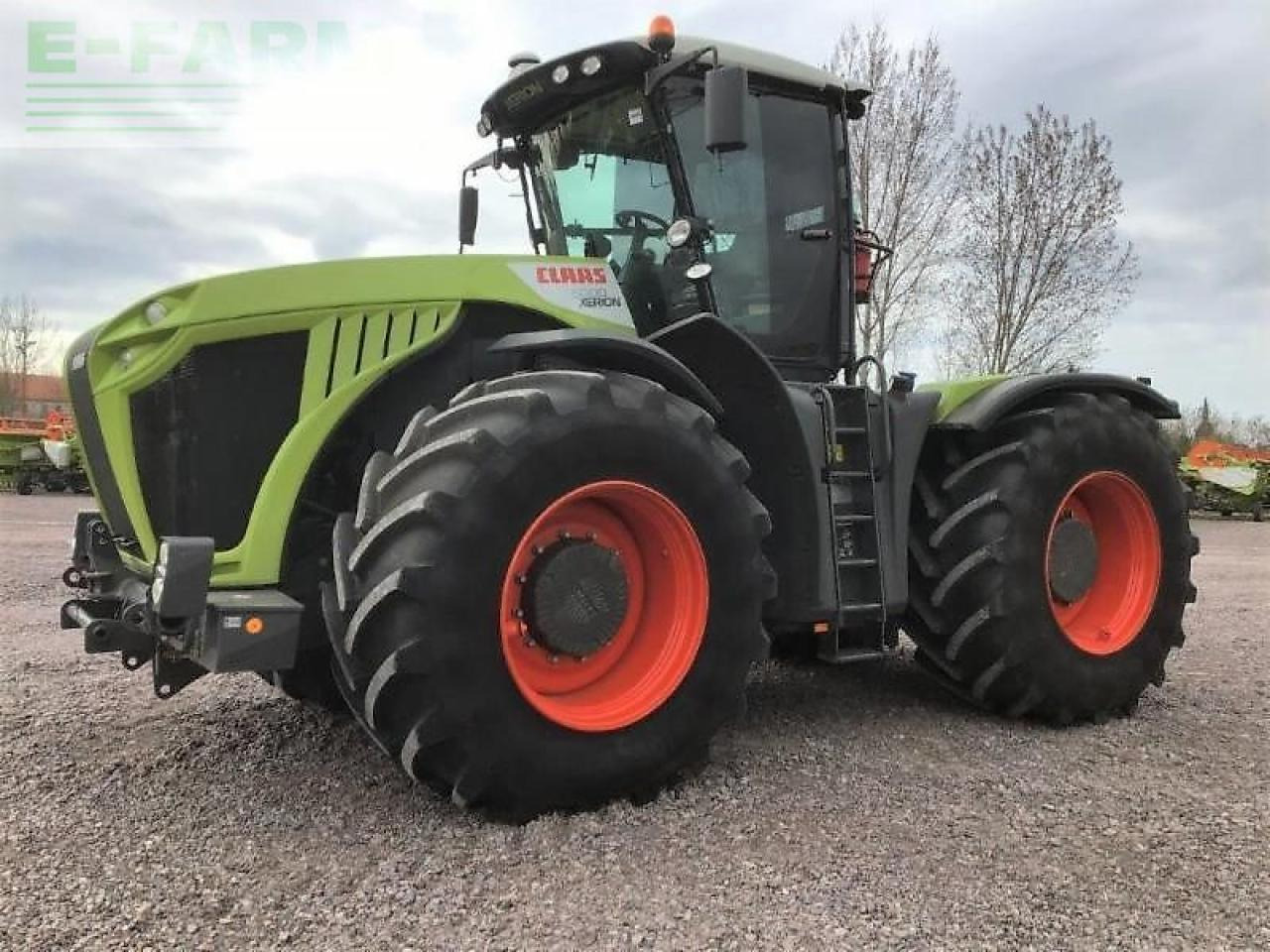 CLAAS xerion 5000 trac vc - Traktor: bild 1 CLAAS xerion 5000 trac vc - Traktor: bild 1