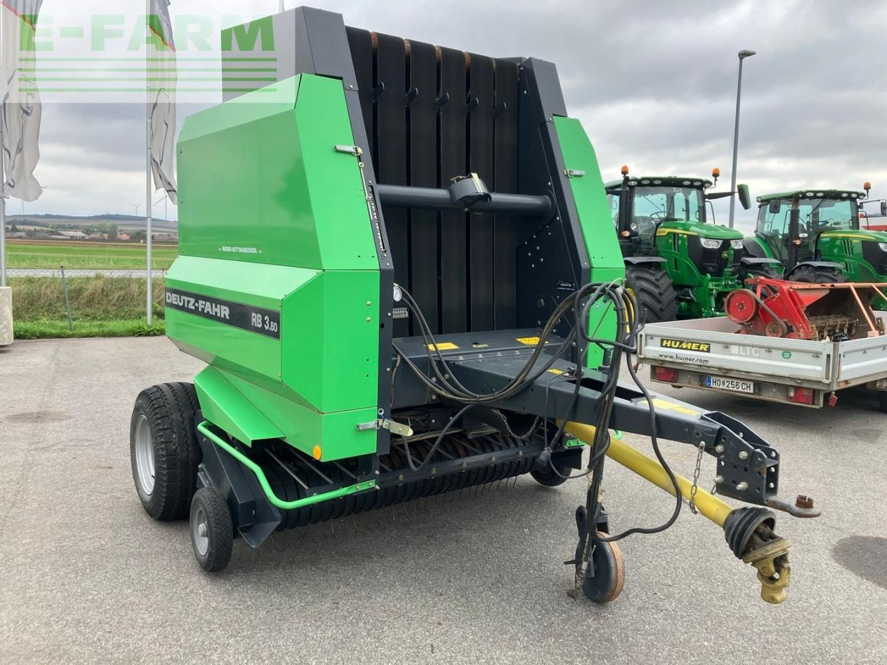 Deutz-Fahr RB 3.80 - Fyrkantspress: bild 4 Deutz-Fahr RB 3.80 - Fyrkantspress: bild 4