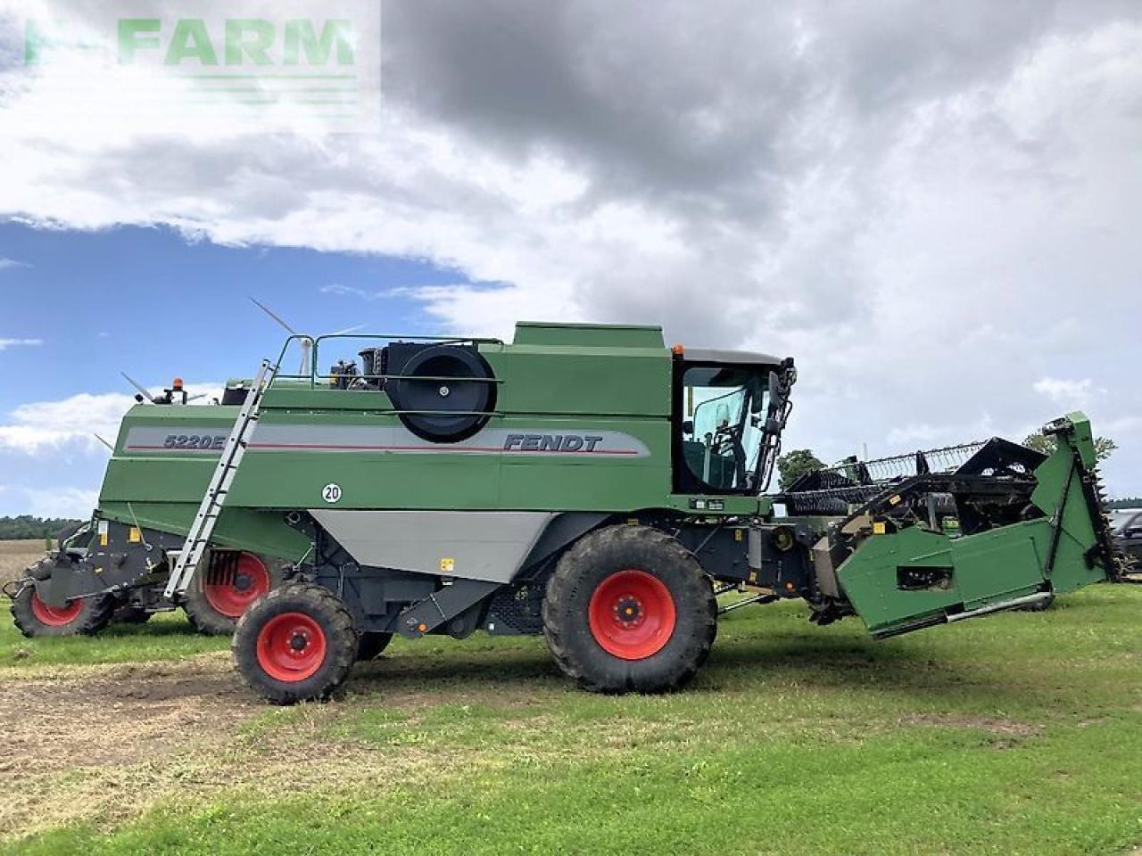 Fendt 5220 e mähdrescher mit biso vx 550 vario - Skördetröska: bild 1 Fendt 5220 e mähdrescher mit biso vx 550 vario - Skördetröska: bild 1