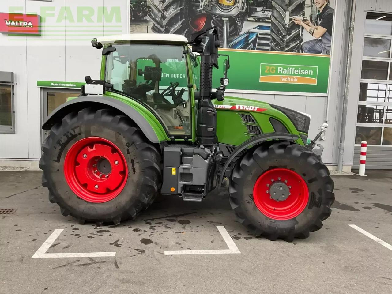 Fendt 724 gen6 power plus setting 2 - Traktor: bild 2 Fendt 724 gen6 power plus setting 2 - Traktor: bild 2
