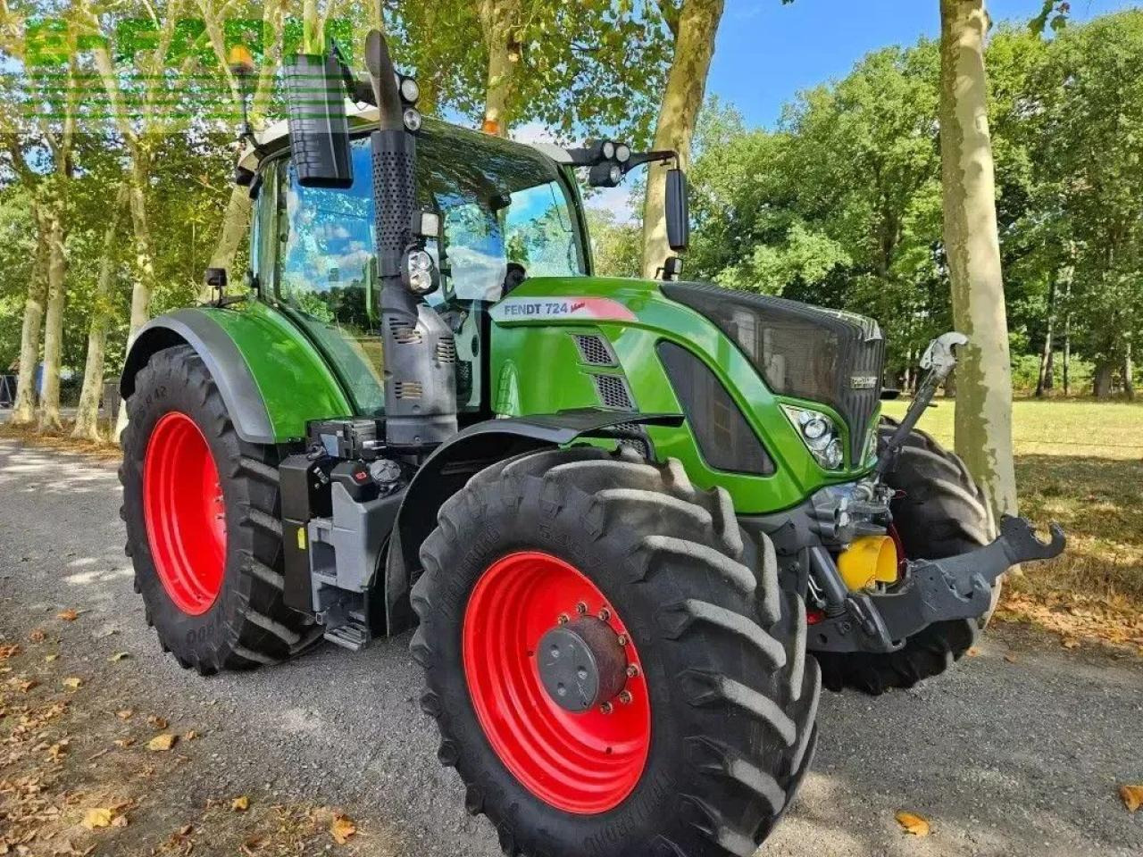 Fendt 724 s4 profi plus (718 720 722 ) - Traktor: bild 2 Fendt 724 s4 profi plus (718 720 722 ) - Traktor: bild 2