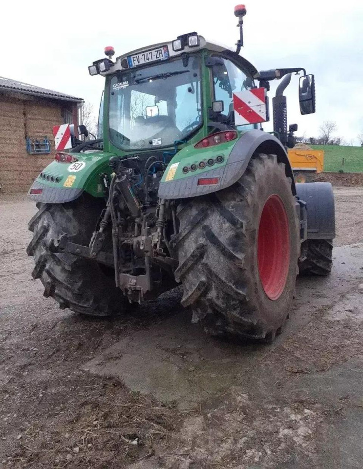 Fendt 724 vario profi + - Traktor: bild 4 Fendt 724 vario profi + - Traktor: bild 4