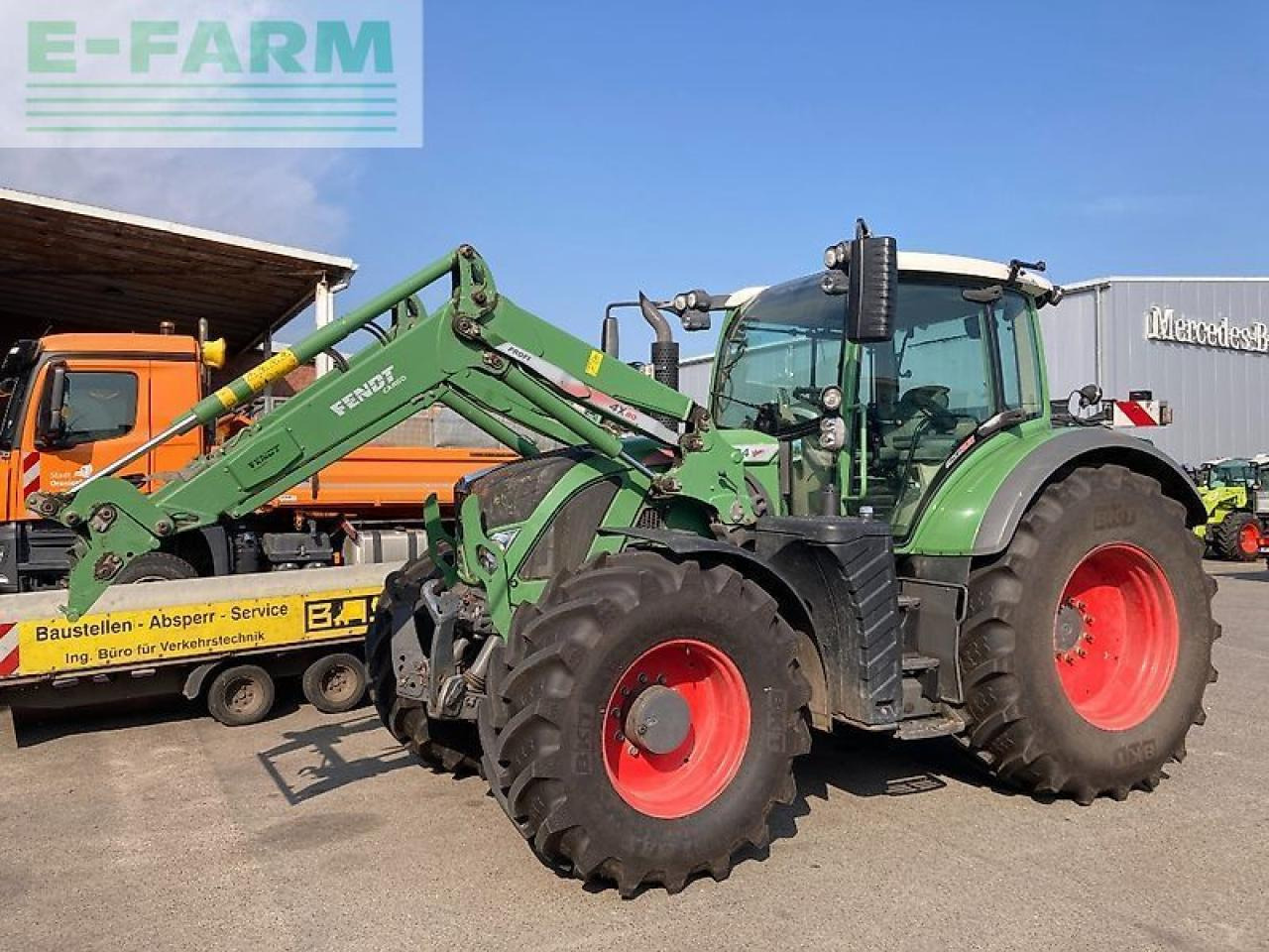 Fendt 724 vario tms profi plus mit frontlader ProfiPlus - Traktor: bild 2 Fendt 724 vario tms profi plus mit frontlader ProfiPlus - Traktor: bild 2