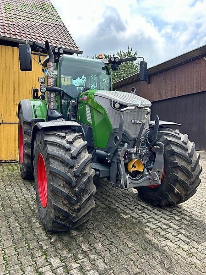 Fendt 728 profi plus mit frontlader und garantieverlängerung - Traktor: bild 2 Fendt 728 profi plus mit frontlader und garantieverlängerung - Traktor: bild 2