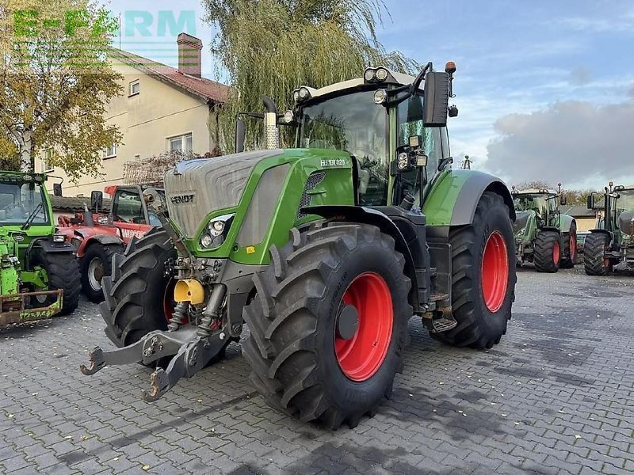 Fendt 828 vario profi+ plus nature green / wom / gps navi rtk trimble / tms ProfiPlus - Traktor: bild 1 Fendt 828 vario profi+ plus nature green / wom / gps navi rtk trimble / tms ProfiPlus - Traktor: bild 1