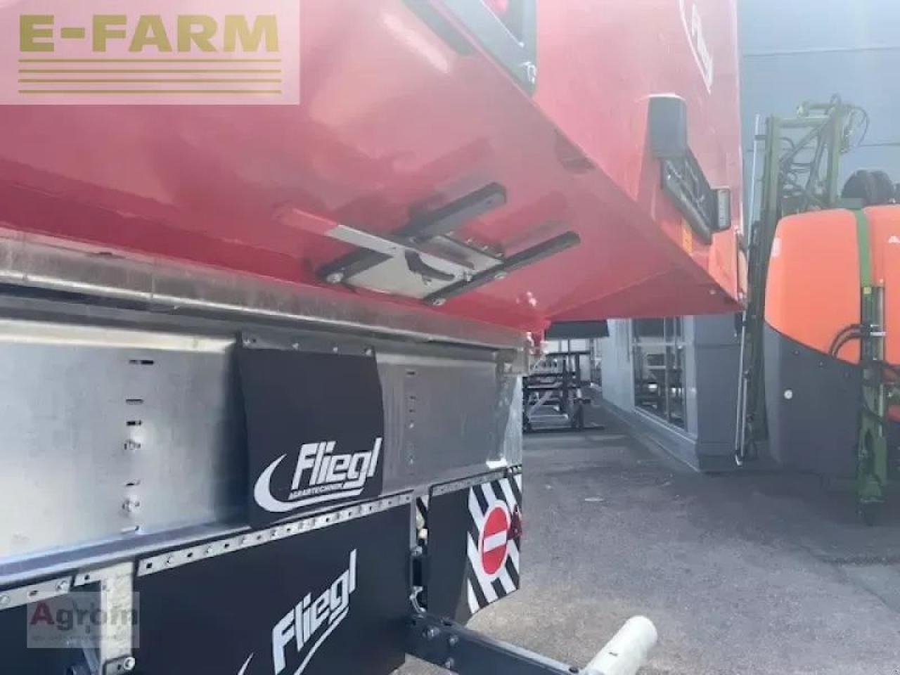 Fliegl gigant asw 271 c - Tippvagn för lantbruk: bild 3 Fliegl gigant asw 271 c - Tippvagn för lantbruk: bild 3