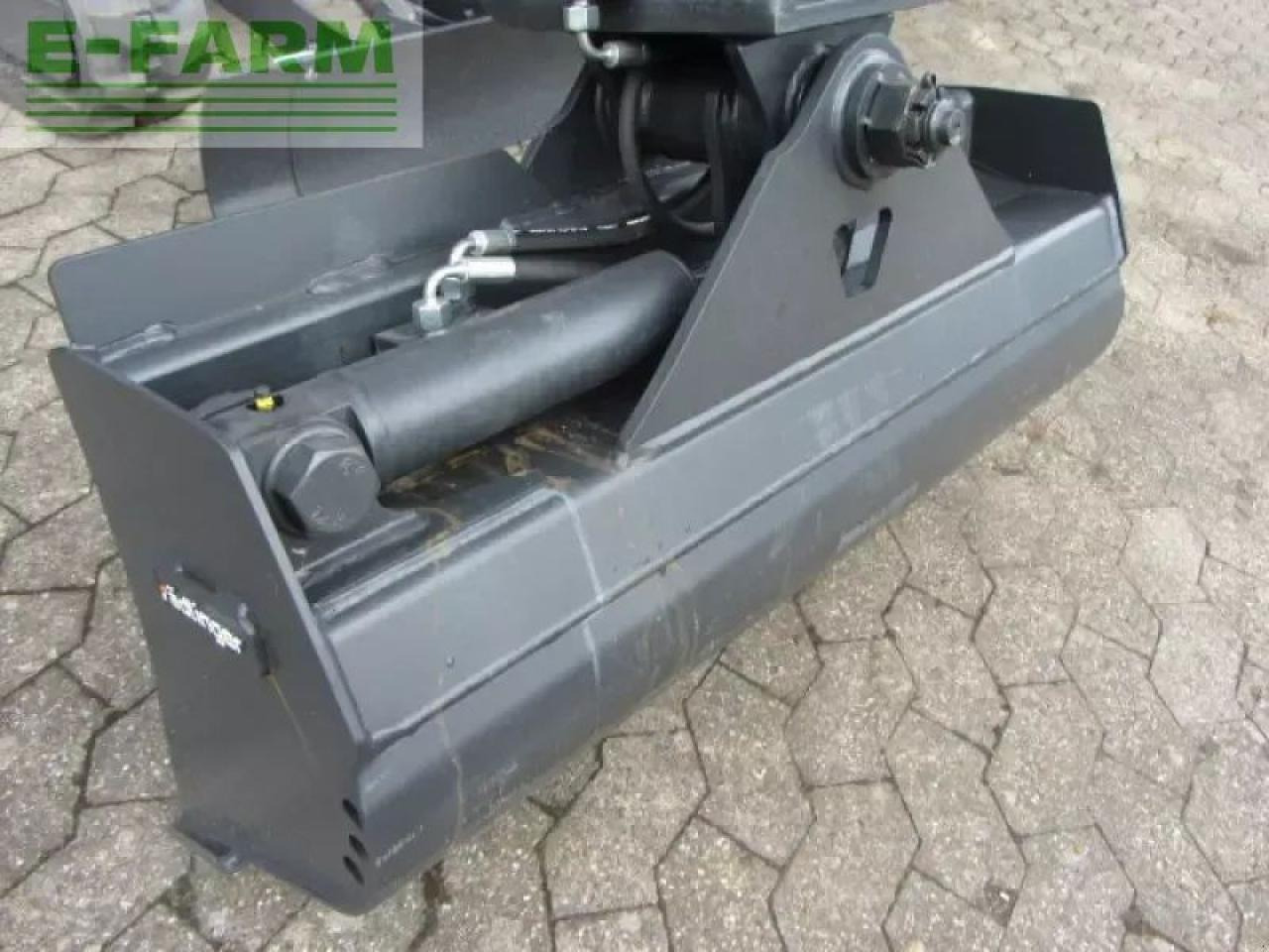 Hitachi zx 17 u-2 - Minigrävmaskin: bild 4 Hitachi zx 17 u-2 - Minigrävmaskin: bild 4