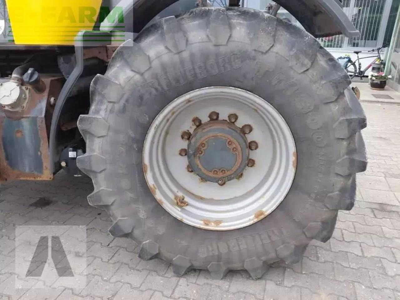 Traktor JCB fastrac 3230: bild 9 Traktor JCB fastrac 3230: bild 9