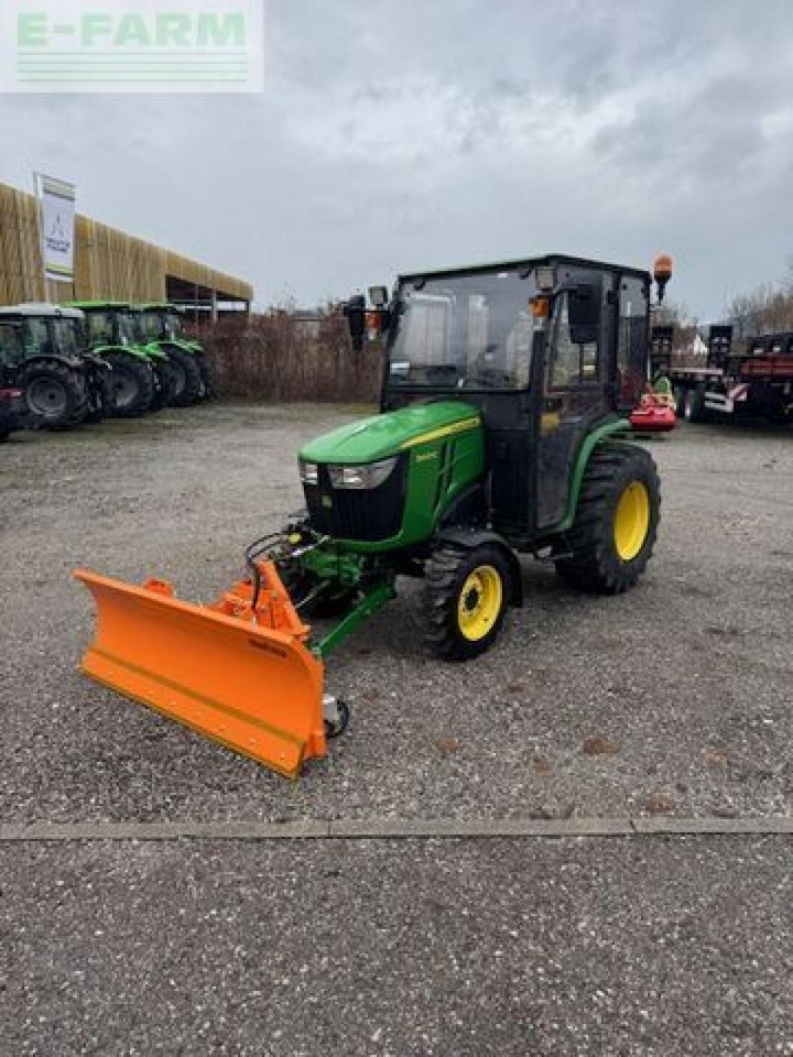 John Deere 3025e - Traktor: bild 1 John Deere 3025e - Traktor: bild 1