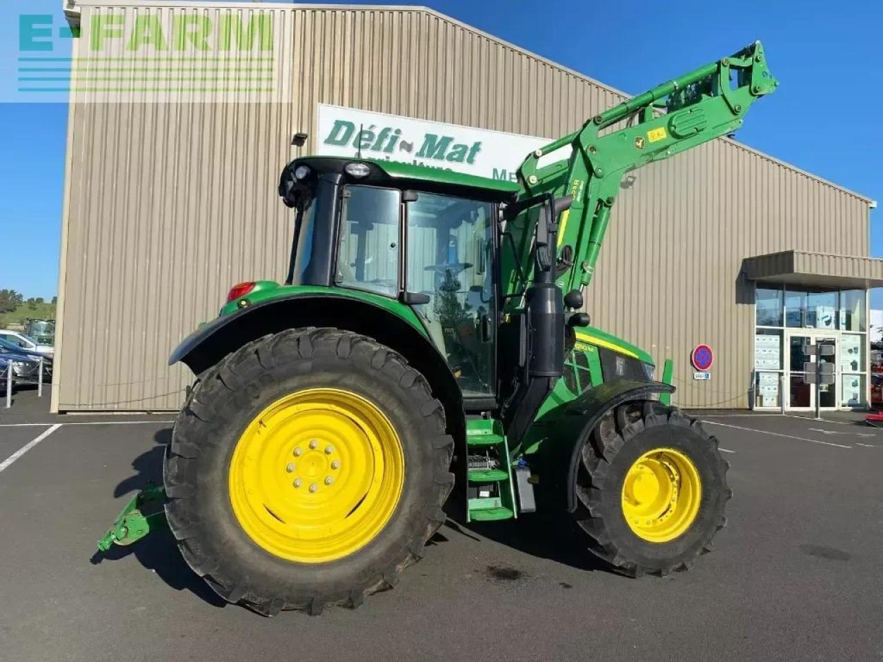 John Deere 6110 m command quad - Traktor: bild 5 John Deere 6110 m command quad - Traktor: bild 5