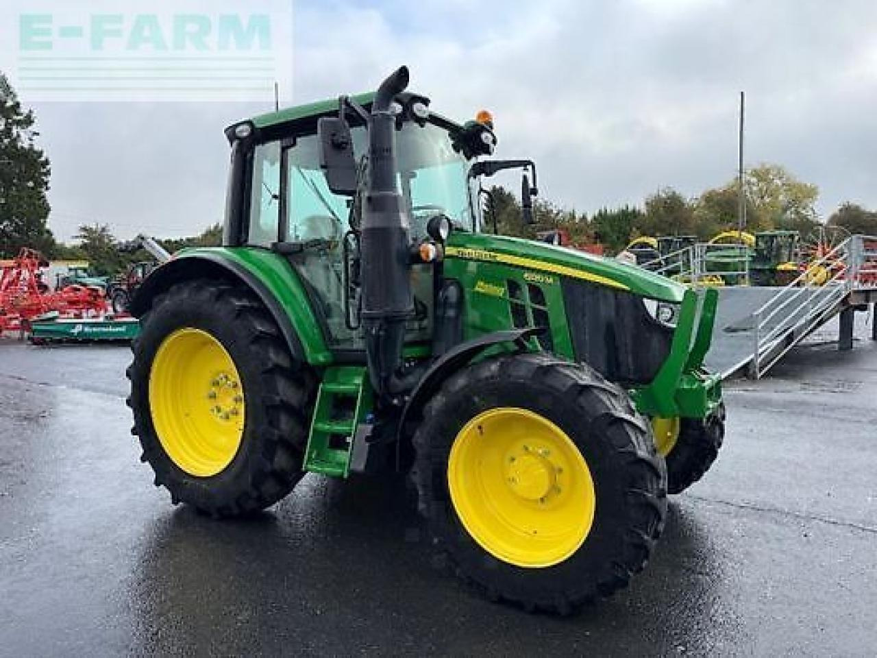 John Deere 6120m - Traktor: bild 3 John Deere 6120m - Traktor: bild 3