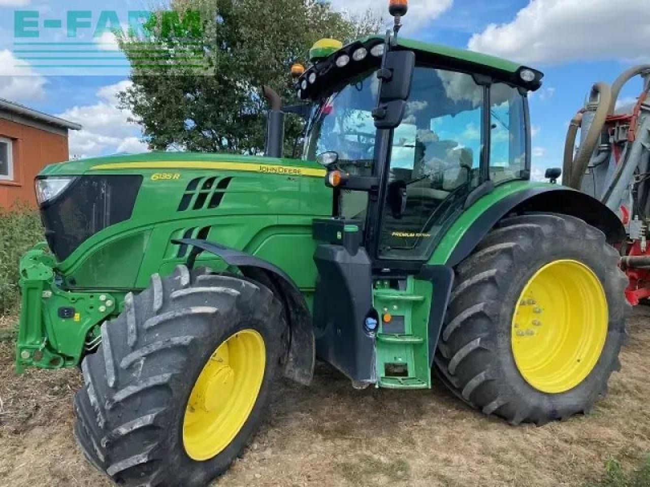John Deere 6135r - Traktor: bild 1 John Deere 6135r - Traktor: bild 1