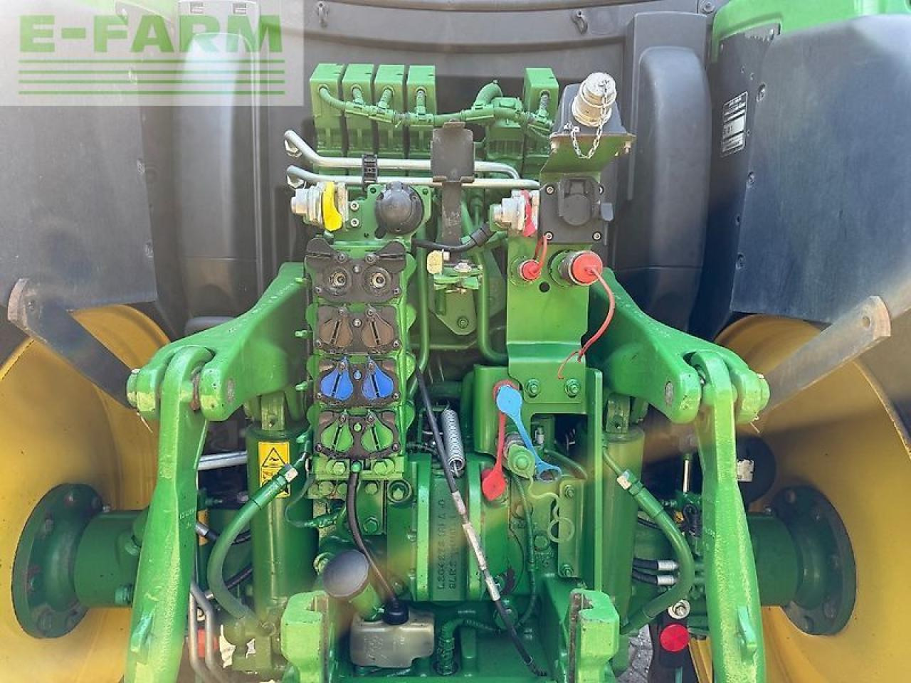 Traktor John Deere 6155r: bild 7
