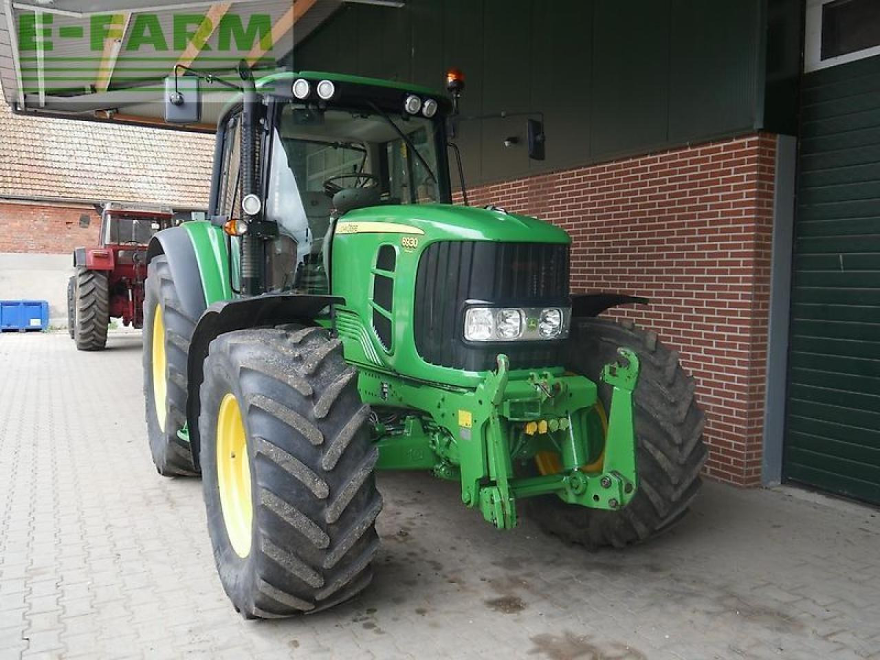 John Deere 6930 premium autopowr - Traktor: bild 2 John Deere 6930 premium autopowr - Traktor: bild 2
