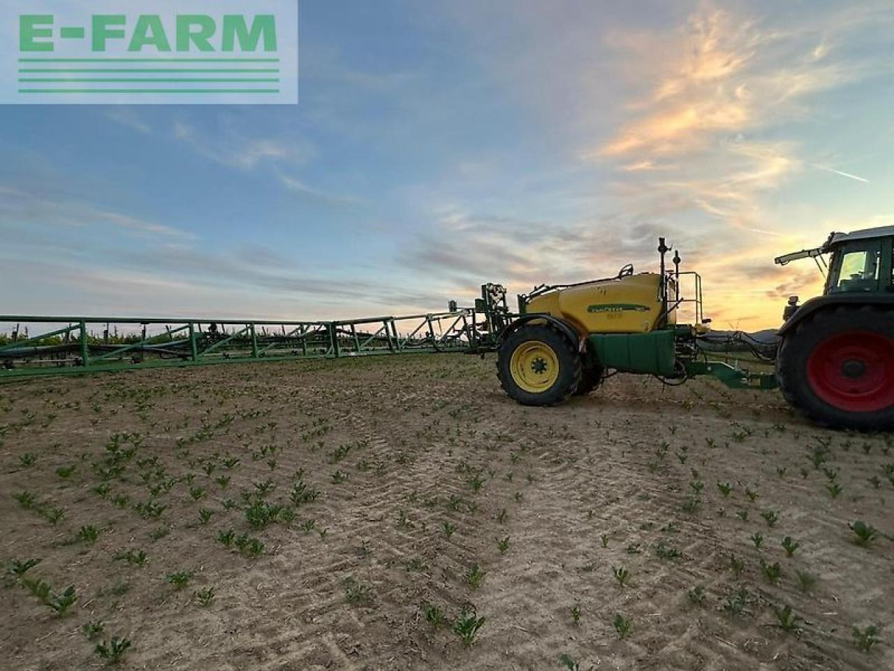 John Deere 740i - Bogserad spruta: bild 2 John Deere 740i - Bogserad spruta: bild 2