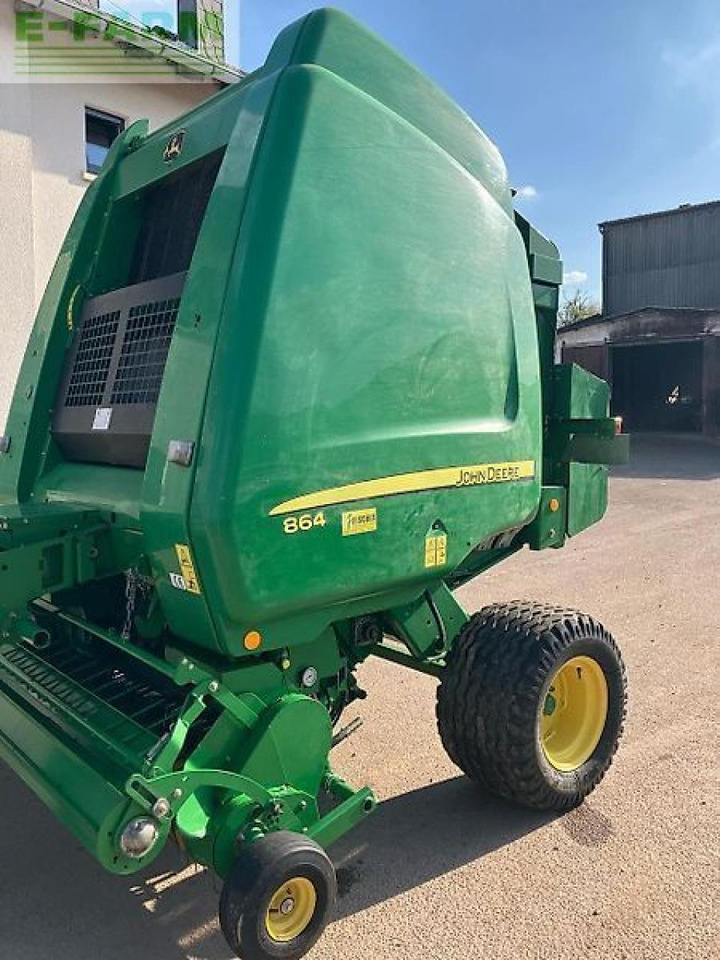 John Deere 864 - Fyrkantspress: bild 1 John Deere 864 - Fyrkantspress: bild 1