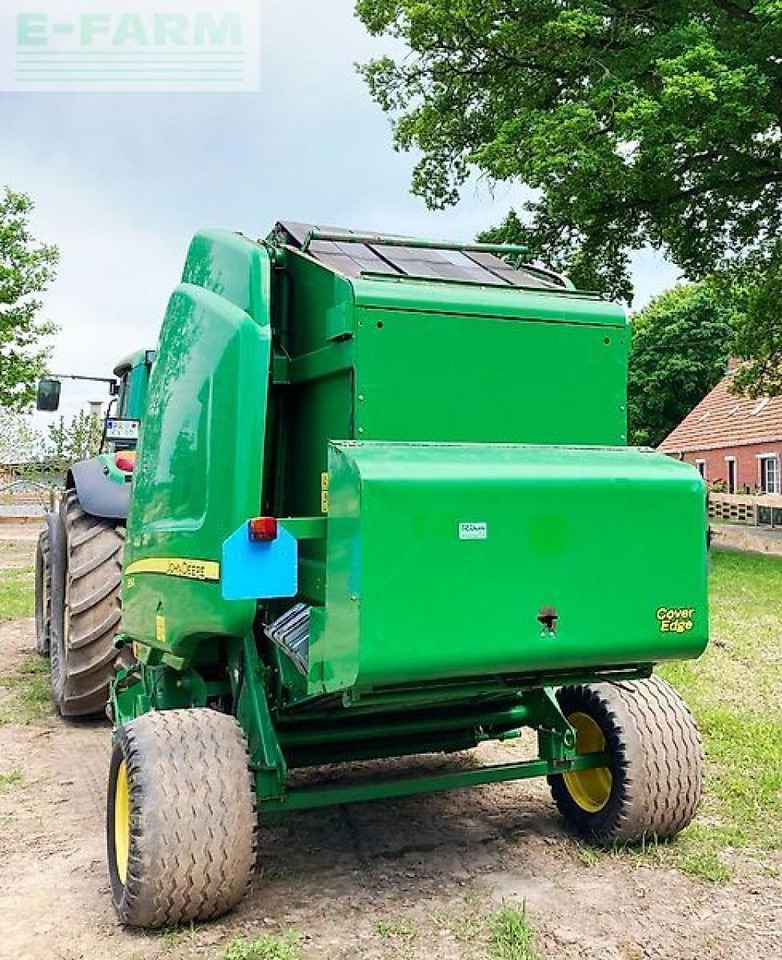 John Deere 864 premium maxicut - Fyrkantspress: bild 4 John Deere 864 premium maxicut - Fyrkantspress: bild 4