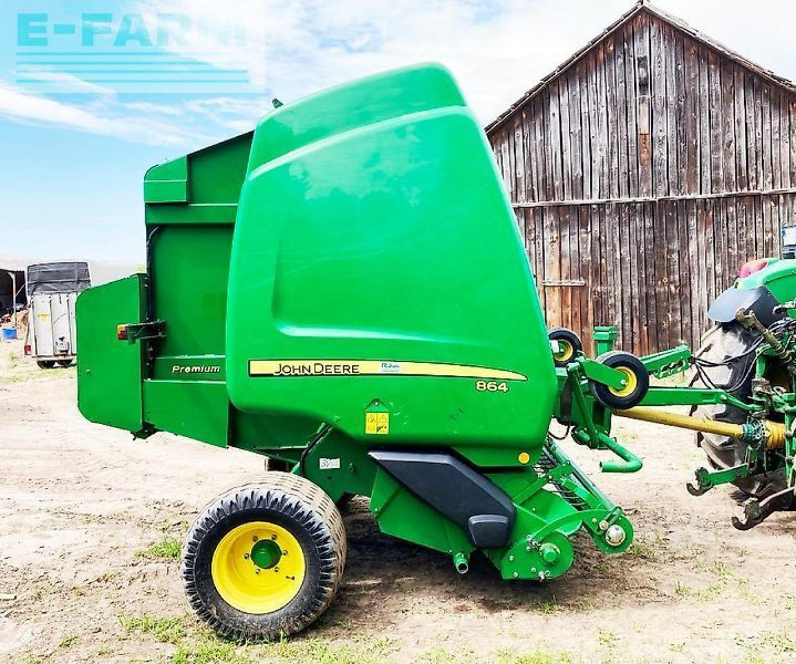 John Deere 864 premium maxicut - Fyrkantspress: bild 3 John Deere 864 premium maxicut - Fyrkantspress: bild 3