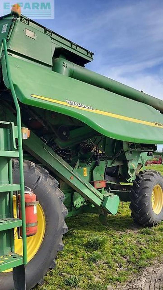 John Deere 9780 - Skördetröska: bild 1 John Deere 9780 - Skördetröska: bild 1