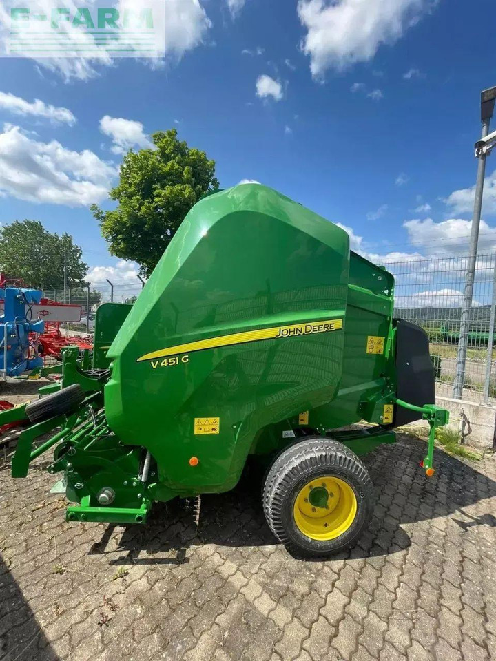 John Deere v451g - Fyrkantspress: bild 1 John Deere v451g - Fyrkantspress: bild 1
