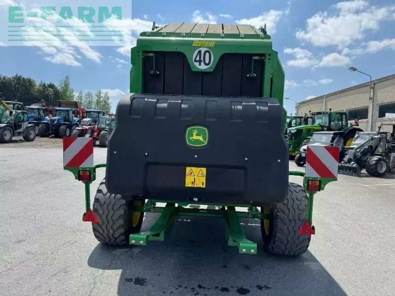 John Deere v461m - Fyrkantspress: bild 3 John Deere v461m - Fyrkantspress: bild 3