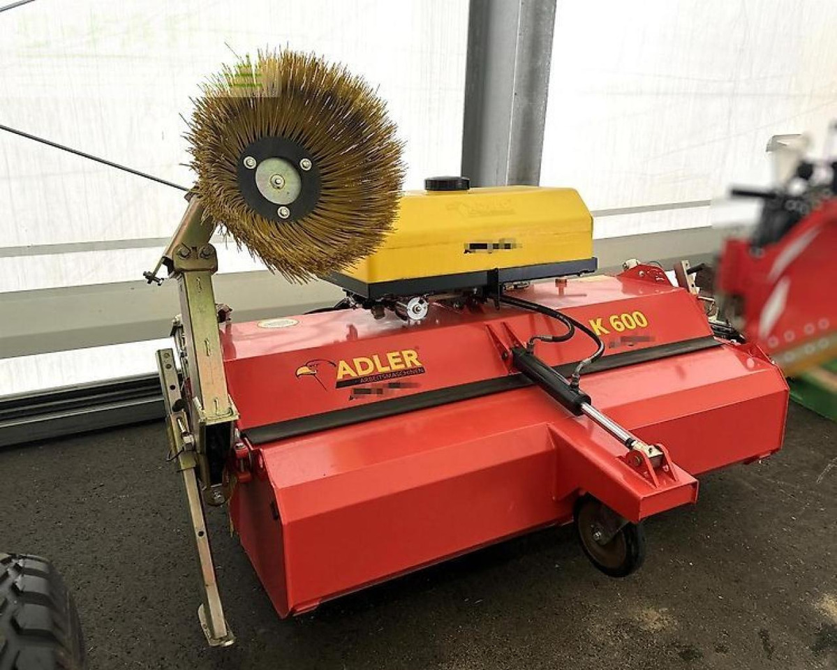 Kioti ck 5030 ch + 6 x anbaugeräte - Traktor: bild 3 Kioti ck 5030 ch + 6 x anbaugeräte - Traktor: bild 3