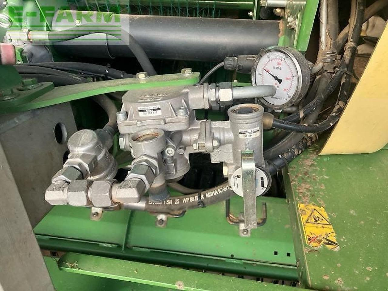 Krone gebr. comprima cv150xc presse - Fyrkantspress: bild 5 Krone gebr. comprima cv150xc presse - Fyrkantspress: bild 5