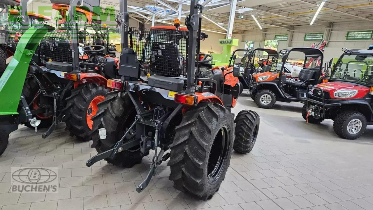 Kubota b2-261 h - Traktor: bild 4 Kubota b2-261 h - Traktor: bild 4