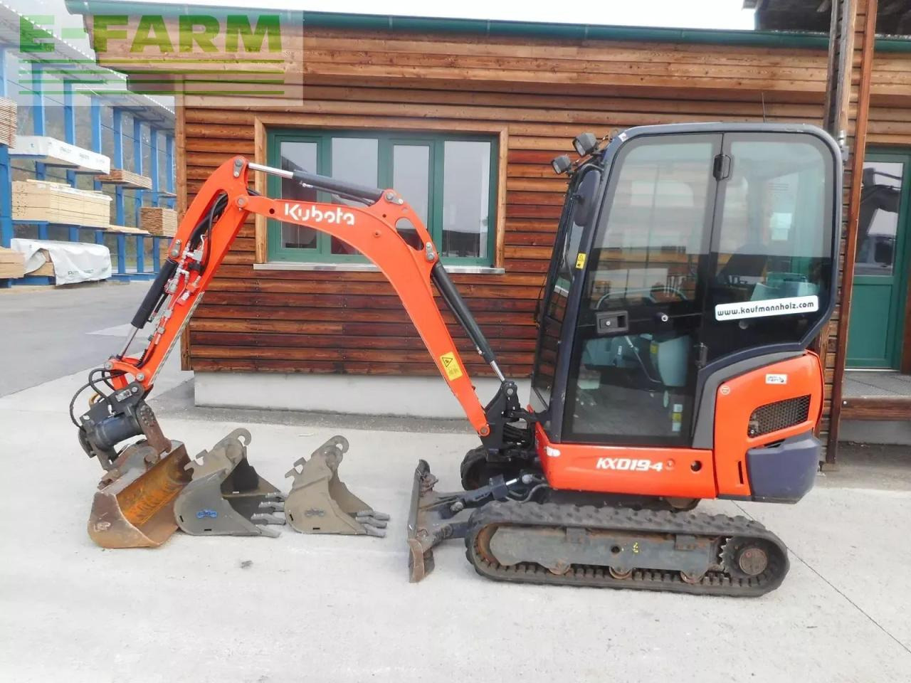 Kubota kx019-4 ( 1.855kg ) powertilt + hydr. sw - Minigrävmaskin: bild 1 Kubota kx019-4 ( 1.855kg ) powertilt + hydr. sw - Minigrävmaskin: bild 1