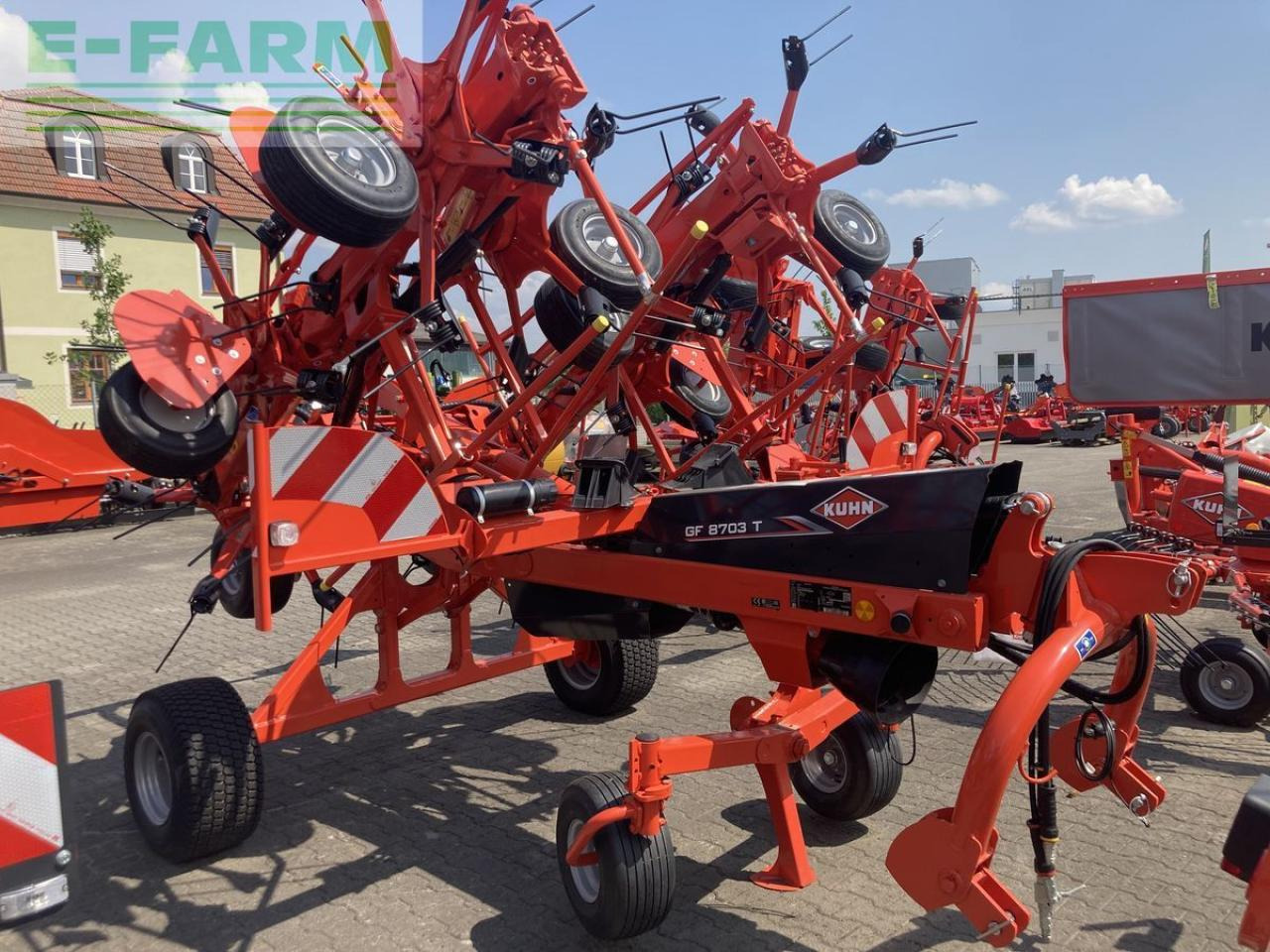 Kuhn gf 8703 t - Hövändare: bild 2 Kuhn gf 8703 t - Hövändare: bild 2