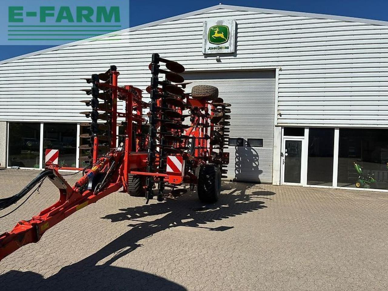 Kuhn performer 600 - Kultivator: bild 1 Kuhn performer 600 - Kultivator: bild 1