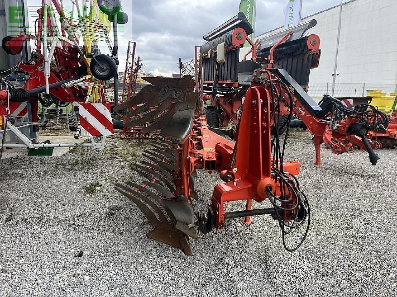 Kuhn vari master 123 - Plog: bild 2 Kuhn vari master 123 - Plog: bild 2