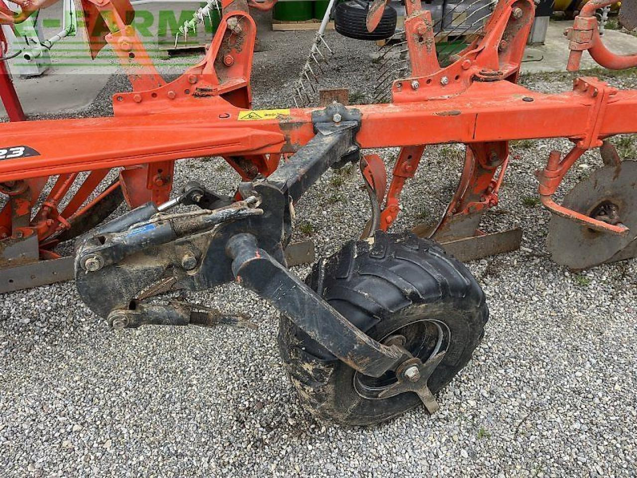 Kuhn vari master 123 - Plog: bild 4 Kuhn vari master 123 - Plog: bild 4