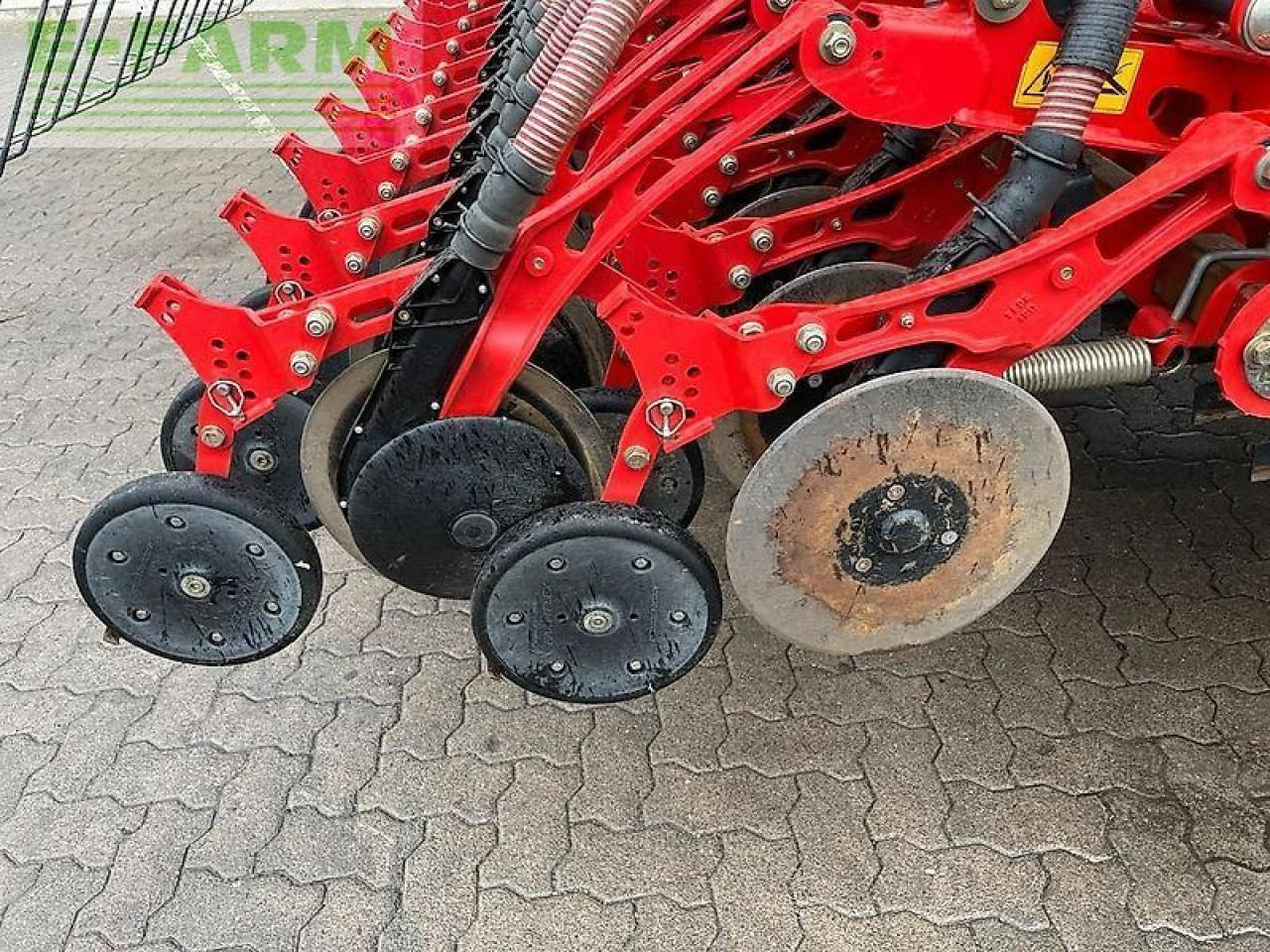 Kverneland e-drill maxi 3m drillkombination - Såmaskin: bild 4 Kverneland e-drill maxi 3m drillkombination - Såmaskin: bild 4