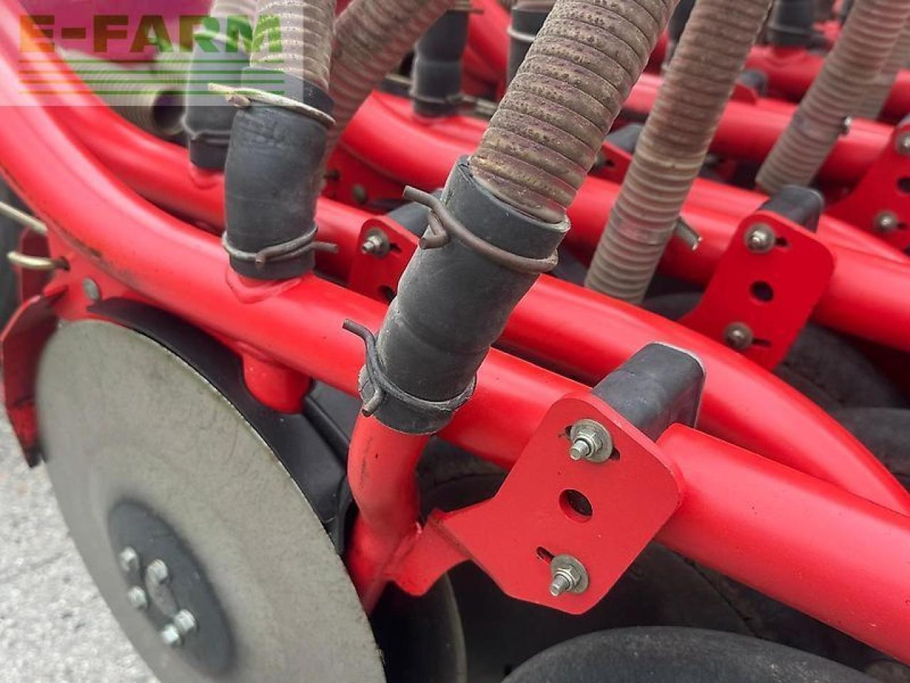 Kverneland u drill 600 - Såmaskin: bild 4 Kverneland u drill 600 - Såmaskin: bild 4