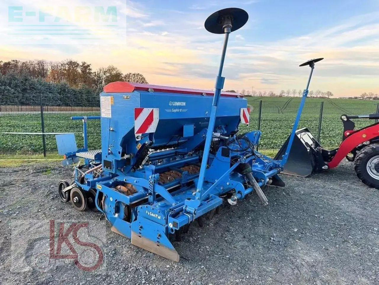Lemken saphir 8 / 300 ds + zirkon 8 / 300 - Kombisåmaskin: bild 1 Lemken saphir 8 / 300 ds + zirkon 8 / 300 - Kombisåmaskin: bild 1