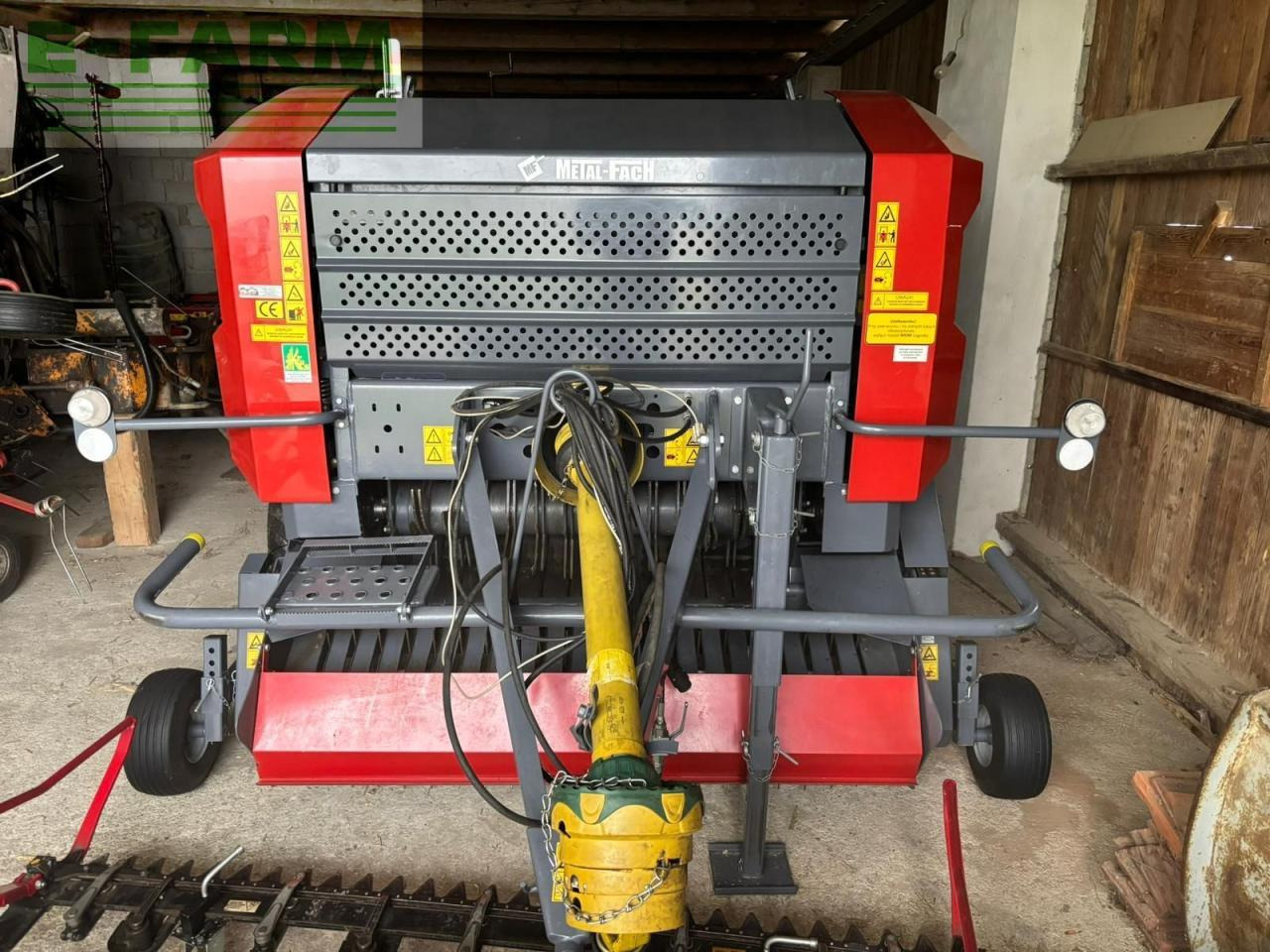 Metal-Fach Z562RN - Fyrkantspress: bild 1 Metal-Fach Z562RN - Fyrkantspress: bild 1